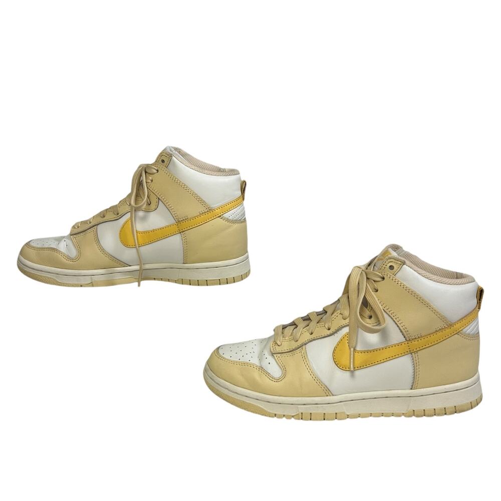 Nike Women's Dunk High-Top Sneakers Two-Tone Pale Vanilla White Yellow Size 7 US - Picture 2 of 12